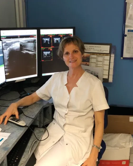 Dr Arielle CROMBÉ
