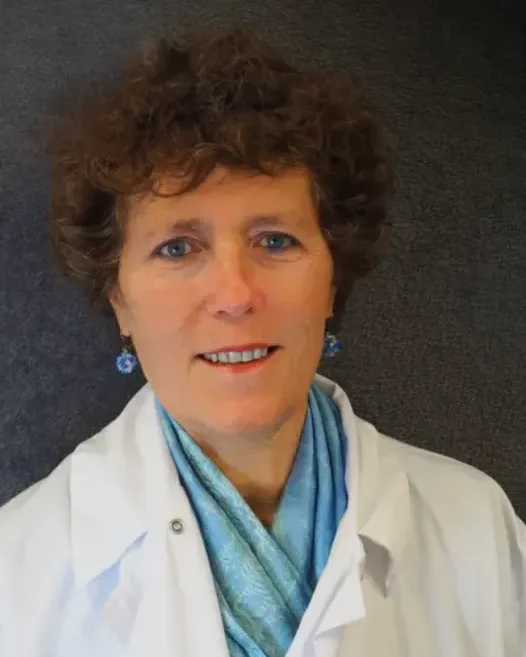 Dr Juliette PIN-LEVEUGLE